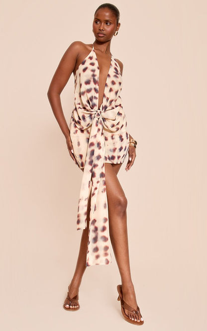 https://mediahub.prettylittlething.com/cno1899_cream_xl