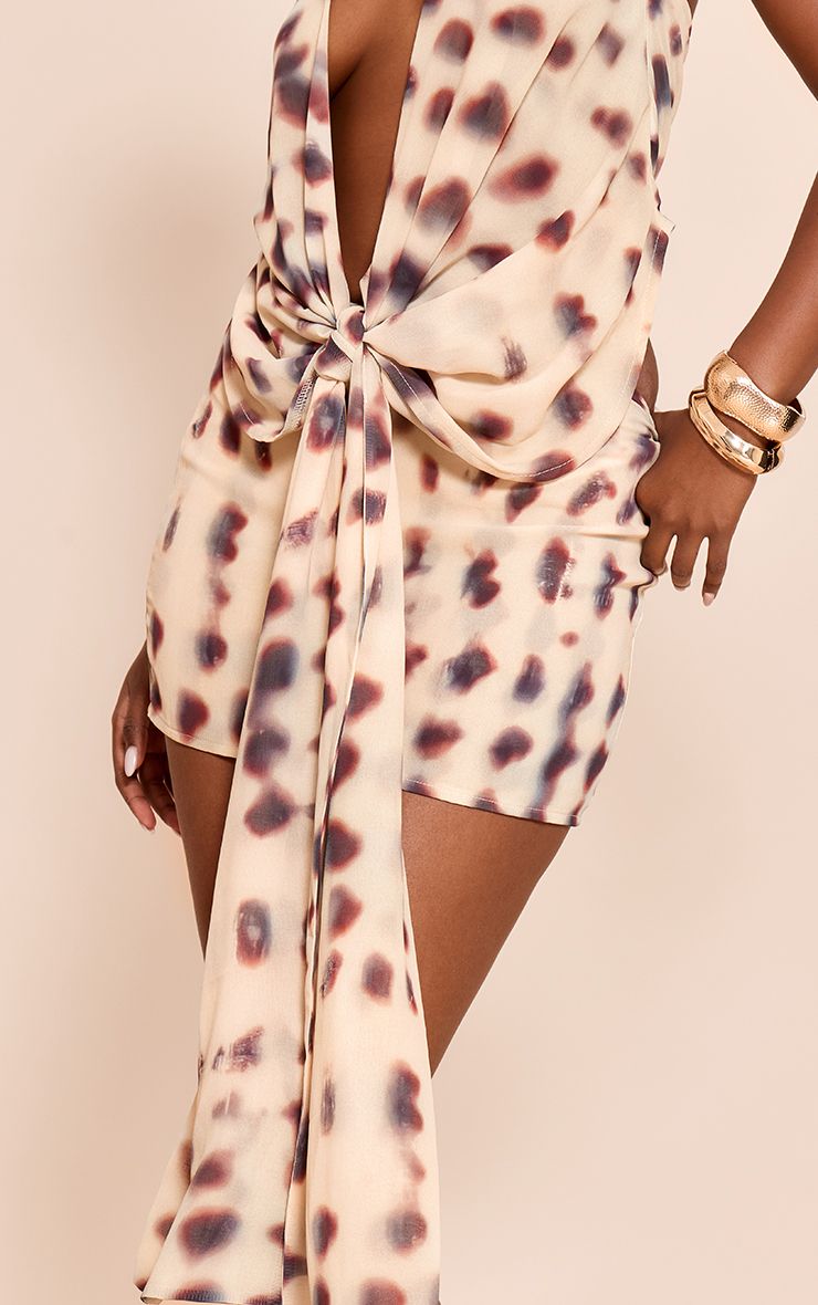 https://mediahub.prettylittlething.com/cno1899_cream_xl_1