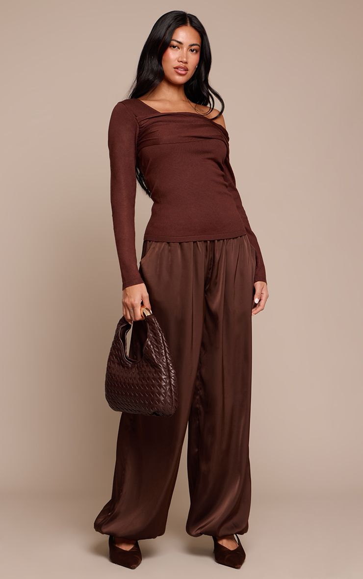 https://mediahub.prettylittlething.com/cno1999_chocolate_xl_2