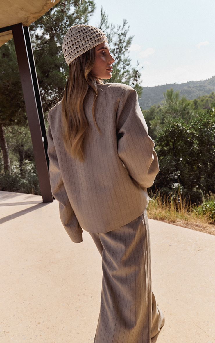 https://mediahub.prettylittlething.com/cno2406_taupe_xl_1