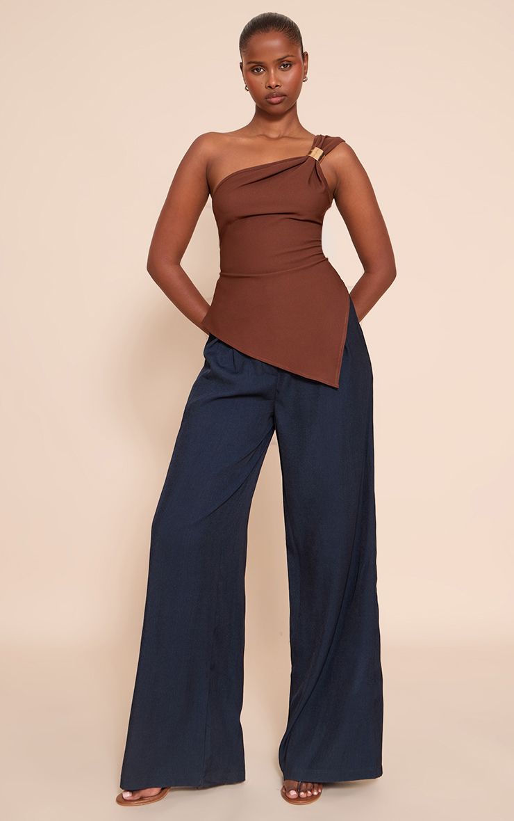 https://mediahub.prettylittlething.com/cno2500_dark%20chocolate_xl_2