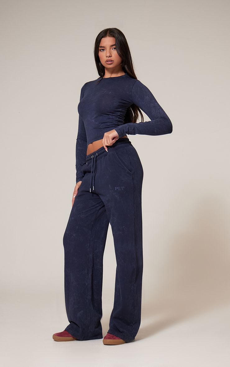 https://mediahub.prettylittlething.com/cno2588_navy_xl_2