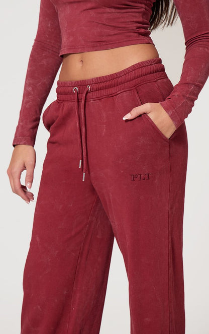 https://mediahub.prettylittlething.com/cno2590_dark%20red_xl_3