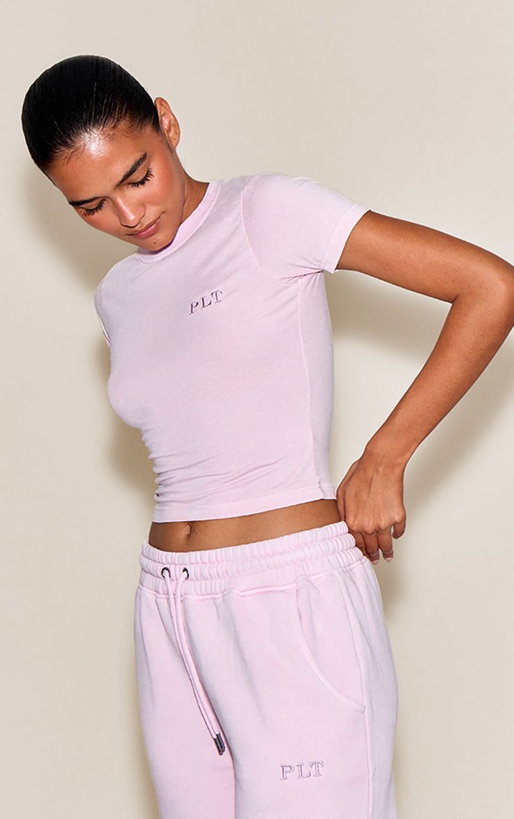 https://mediahub.prettylittlething.com/cno2593_light%20pink_xl_3