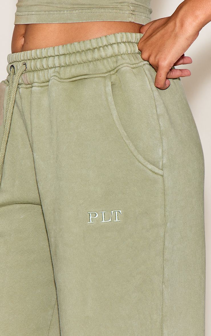 https://mediahub.prettylittlething.com/cno2599_olive_xl_3