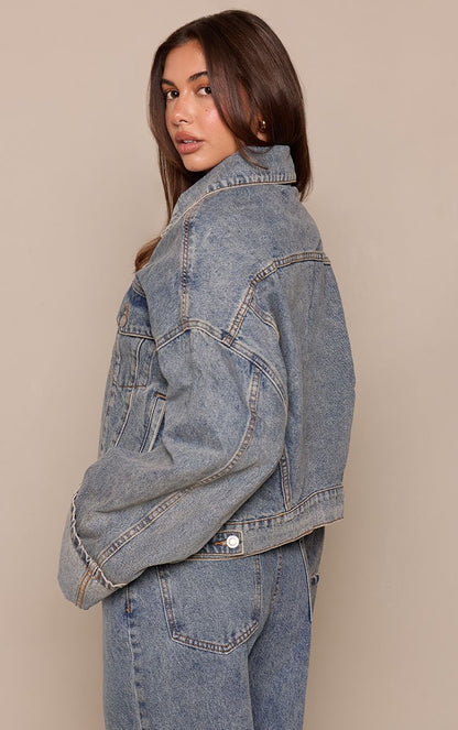 https://mediahub.prettylittlething.com/cno2665_vintage_xl_1