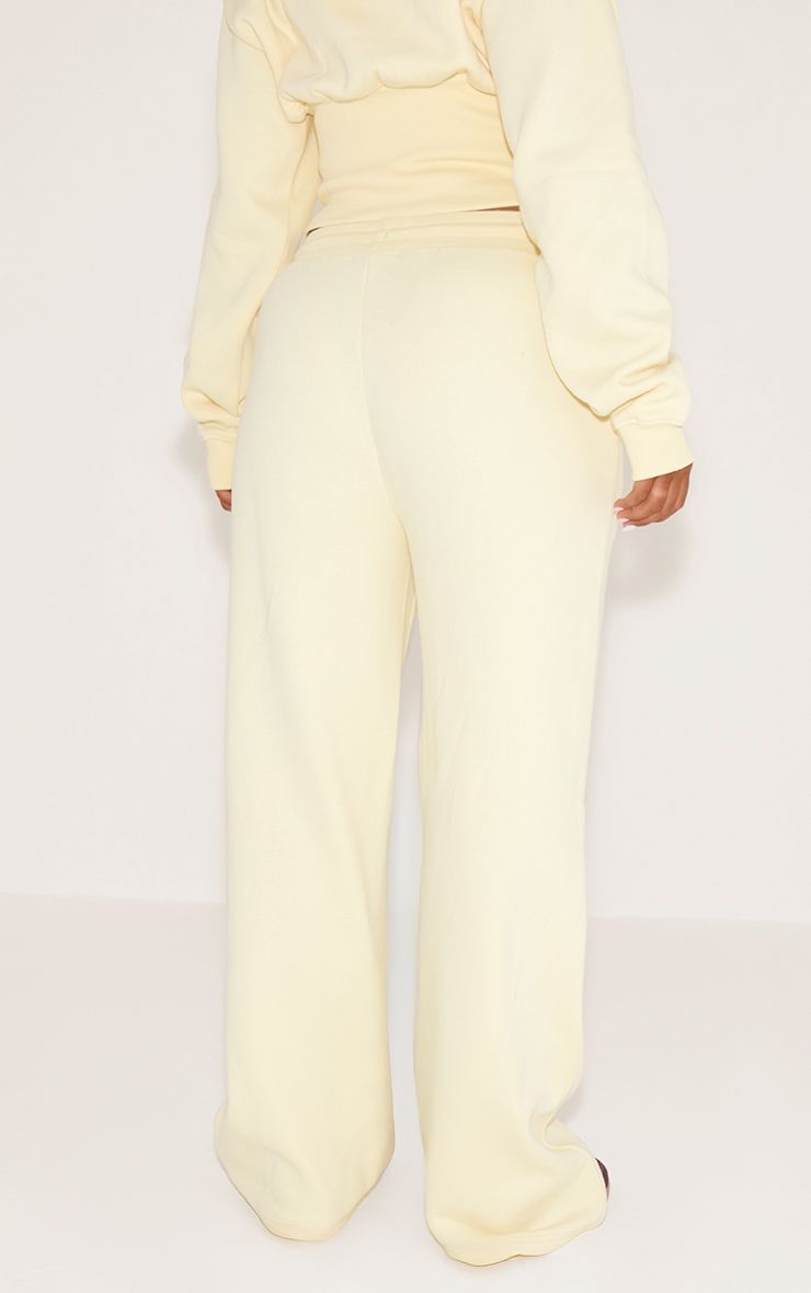 https://mediahub.prettylittlething.com/cno2868_lemon_xl_2