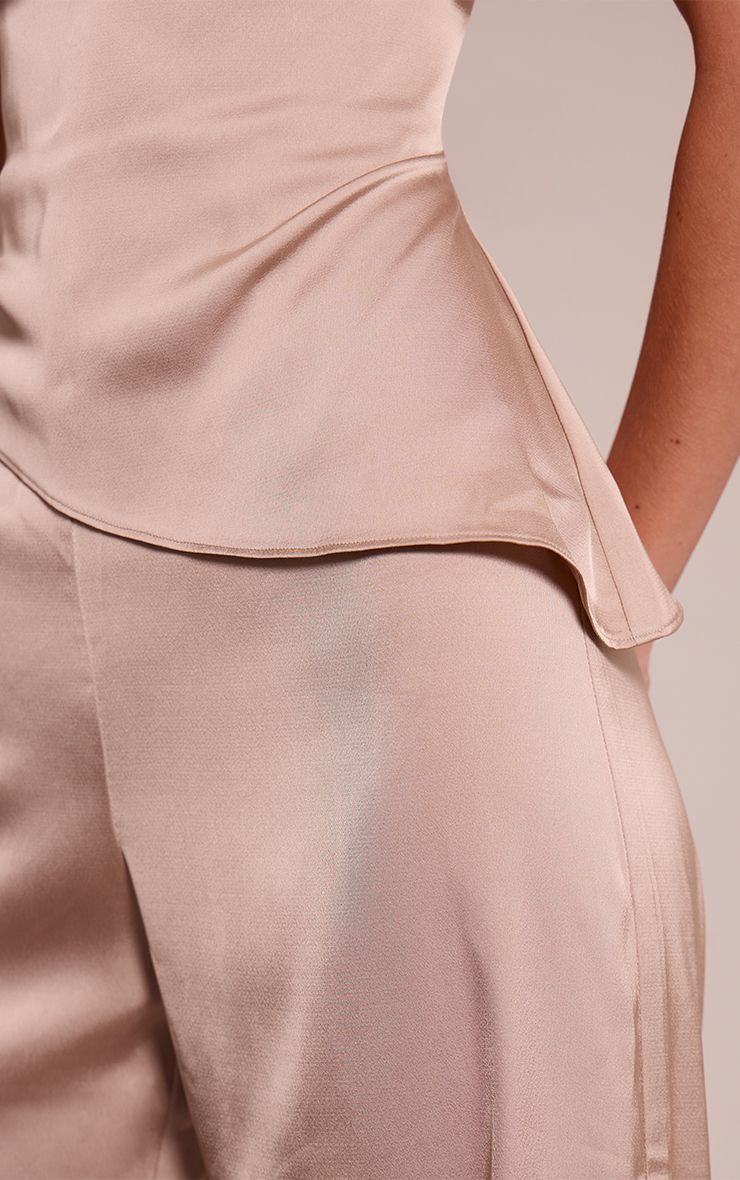 https://mediahub.prettylittlething.com/cno3094_champagne_xl_3