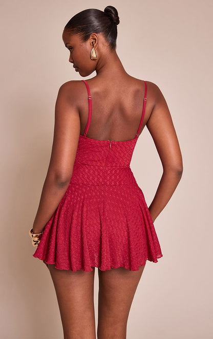 https://mediahub.prettylittlething.com/cno3381_red_xl_1