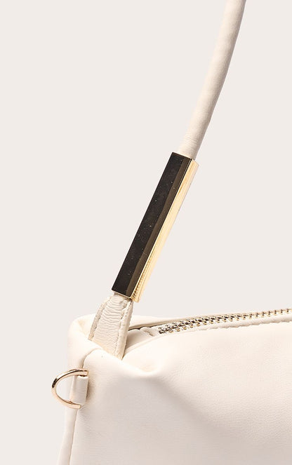 https://mediahub.prettylittlething.com/cno3425_cream_xl_3