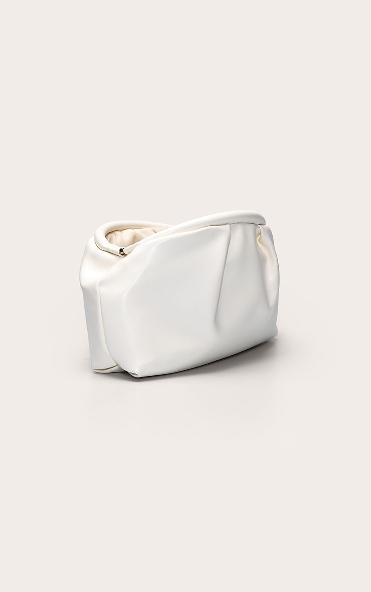 https://mediahub.prettylittlething.com/cno3444_cream_xl_3