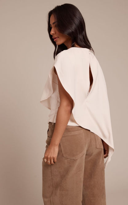 https://mediahub.prettylittlething.com/cno3747_cream_xl_1