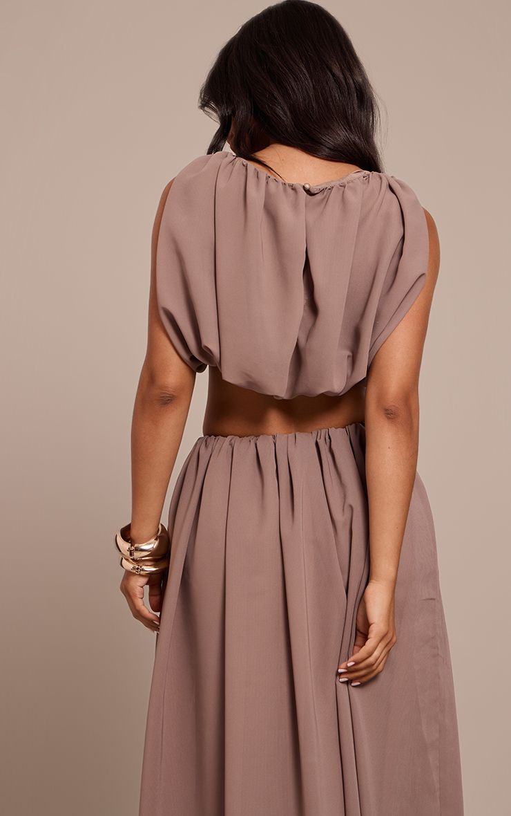 https://mediahub.prettylittlething.com/cno4022_taupe_xl_1