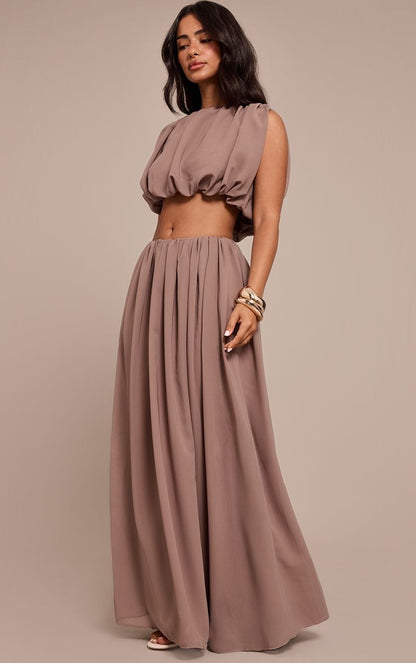 https://mediahub.prettylittlething.com/cno4022_taupe_xl_2
