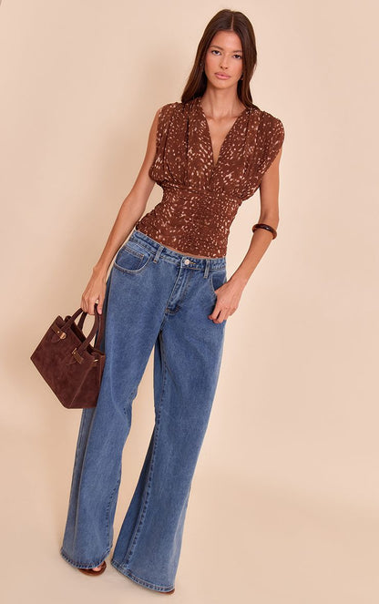 https://mediahub.prettylittlething.com/cno4034_brown_xl_2