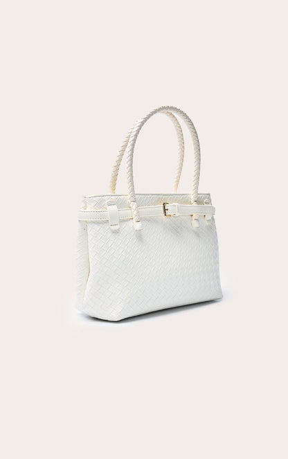 https://mediahub.prettylittlething.com/cno4101_cream_xl_2
