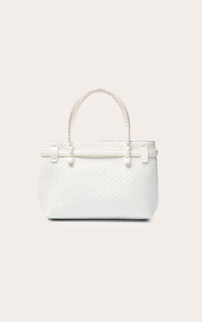 https://mediahub.prettylittlething.com/cno4101_cream_xl_3