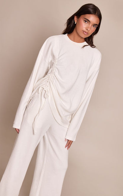https://mediahub.prettylittlething.com/cno4268_cream_xl