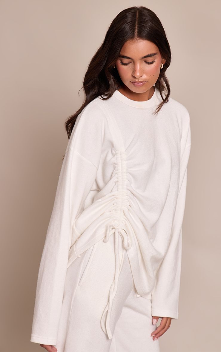 https://mediahub.prettylittlething.com/cno4268_cream_xl_3