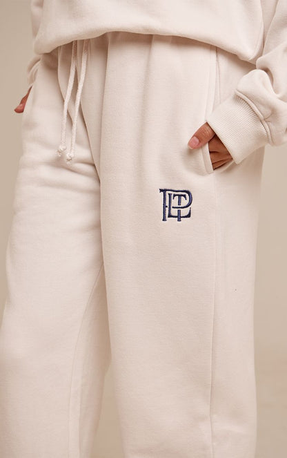 https://mediahub.prettylittlething.com/cno4630_cream_xl_3