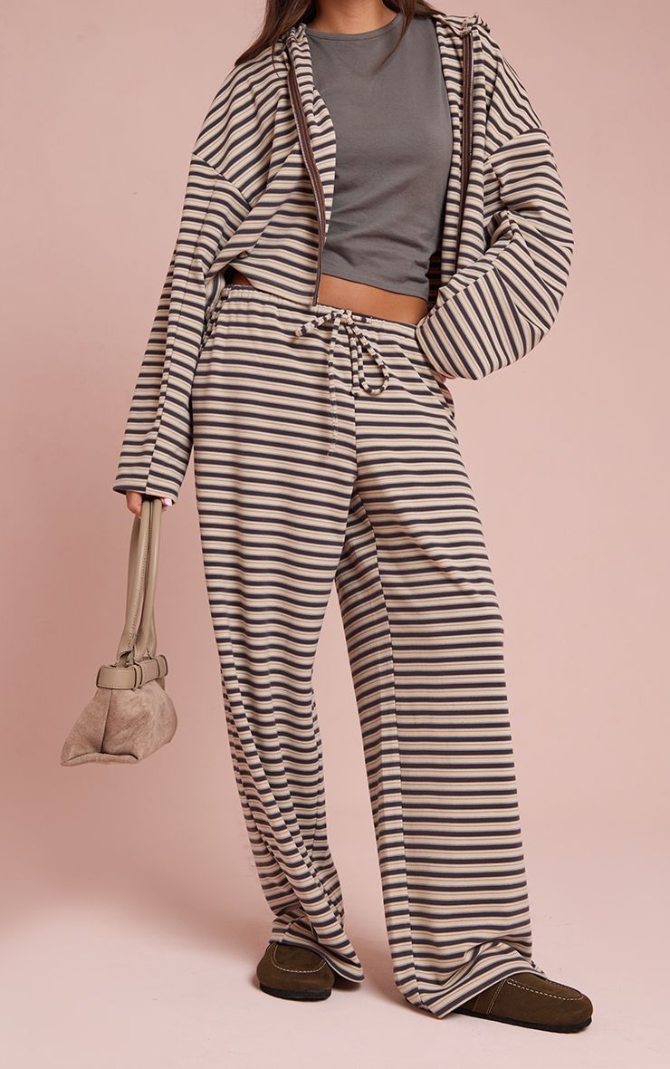 https://mediahub.prettylittlething.com/cno4655_brown_xl_3
