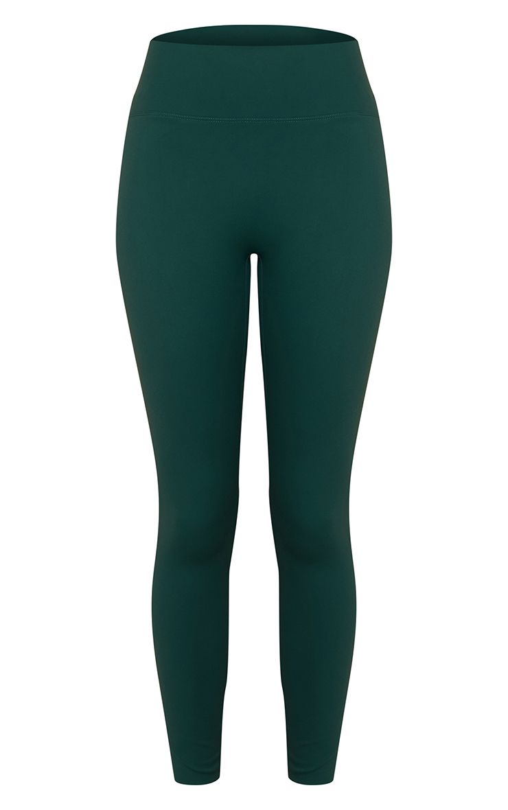 https://mediahub.prettylittlething.com/cno4674_pine%20green_xl_4