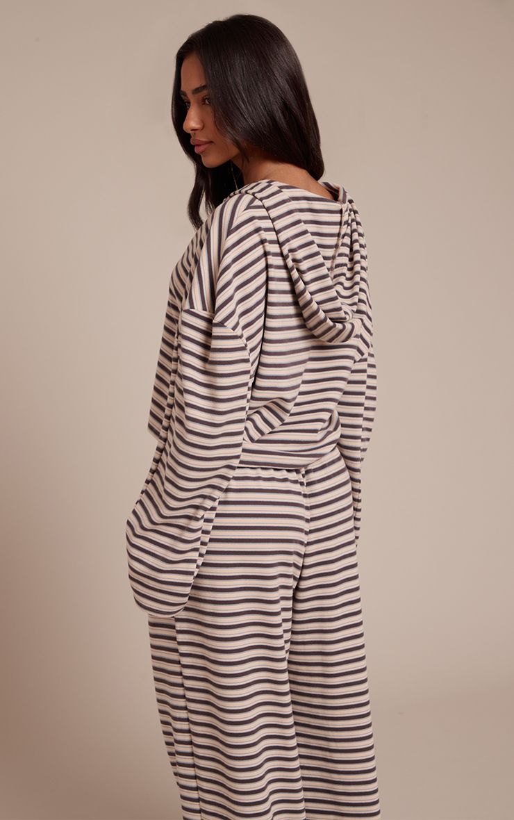 https://mediahub.prettylittlething.com/cno4793_brown_xl_1