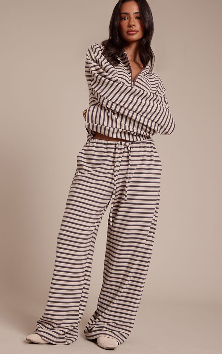 https://mediahub.prettylittlething.com/cno4794_brown_xl