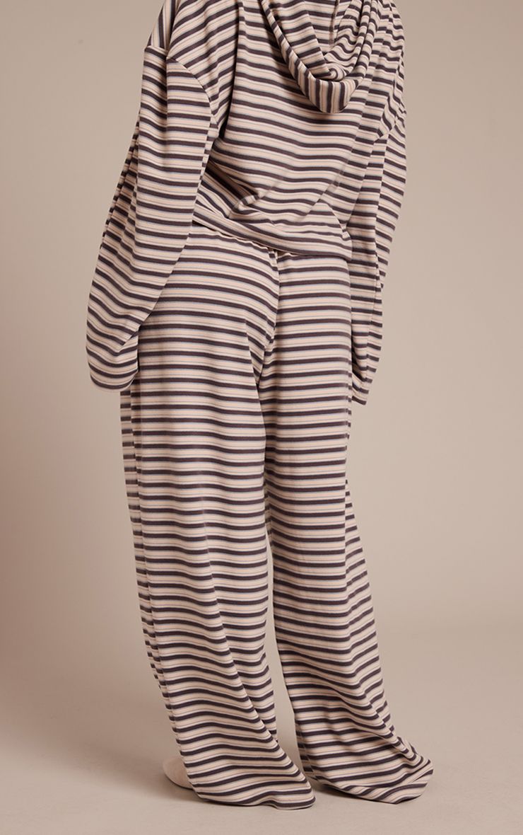 https://mediahub.prettylittlething.com/cno4794_brown_xl_2