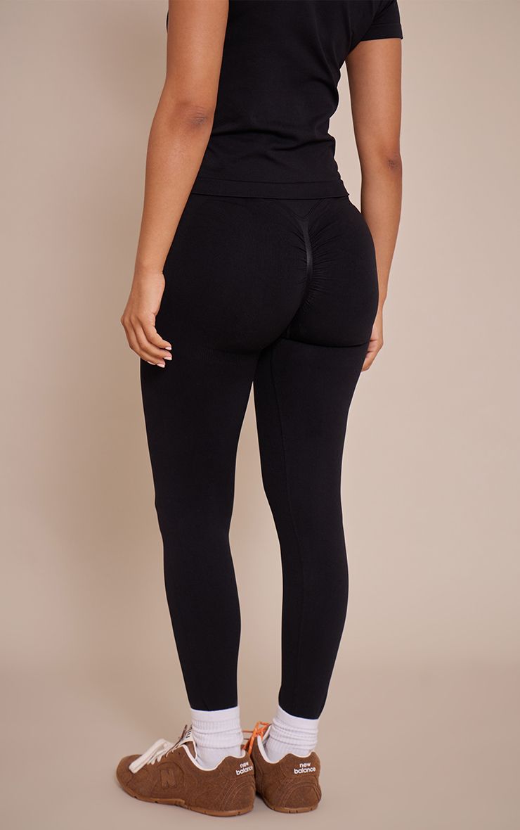 https://mediahub.prettylittlething.com/cno4802_black_xl_2