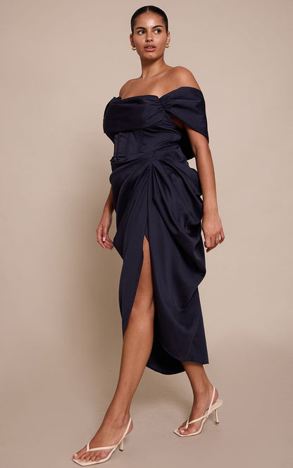 https://mediahub.prettylittlething.com/cno4855_navy_xl_2