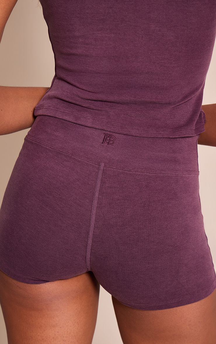 https://mediahub.prettylittlething.com/cno4866_dark%20plum_xl_2