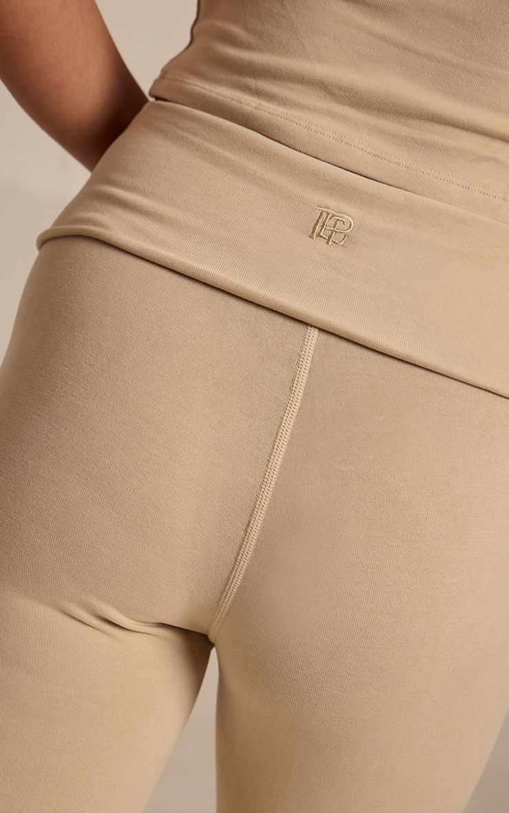 https://mediahub.prettylittlething.com/cno4867_beige_xl_3