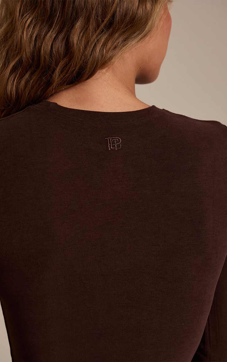 https://mediahub.prettylittlething.com/cno4869_chocolate_xl_3