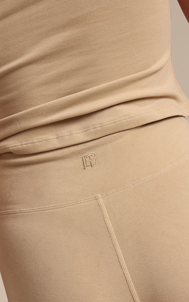 https://mediahub.prettylittlething.com/cno4873_beige_xl_4