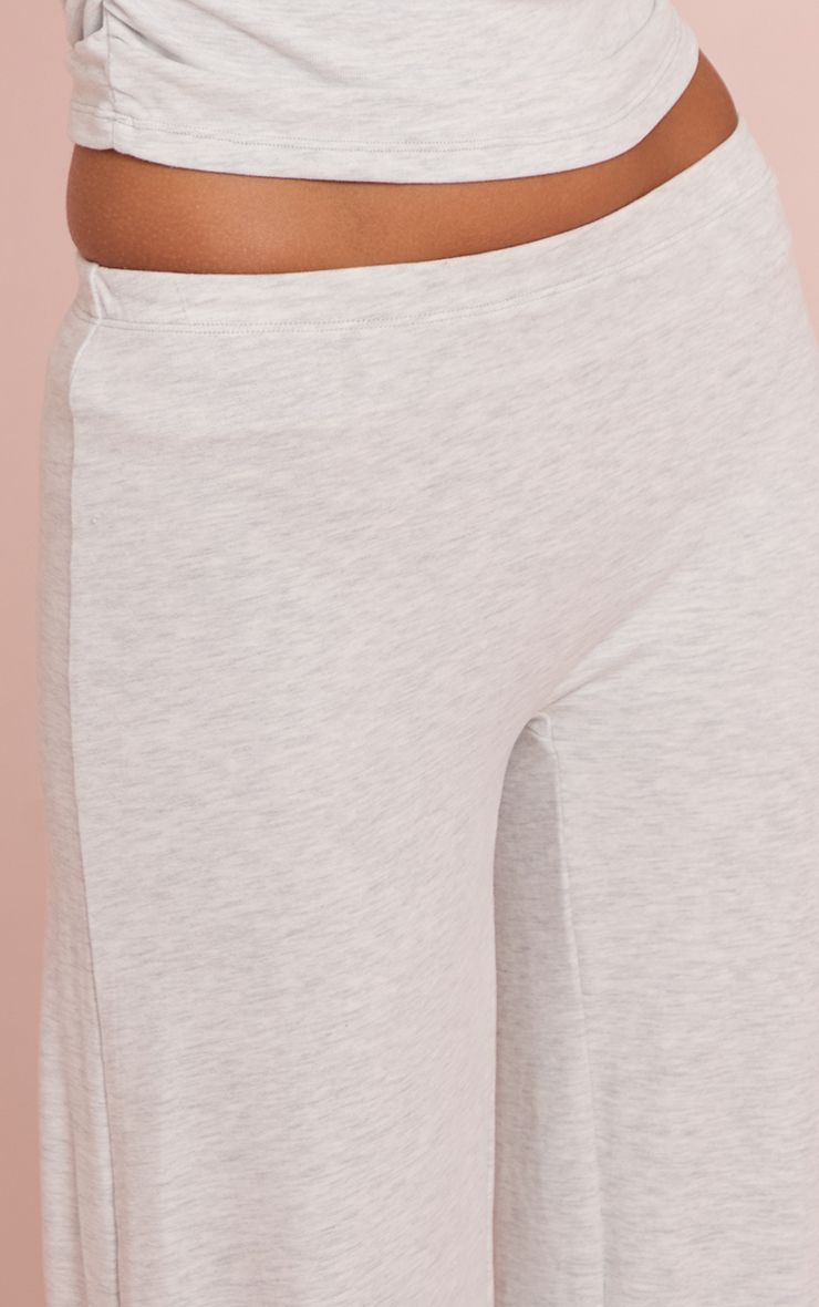 https://mediahub.prettylittlething.com/cno5271_ash%20grey_xl_3