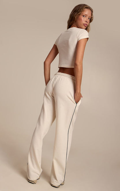 https://mediahub.prettylittlething.com/cno5286_cream_xl_2