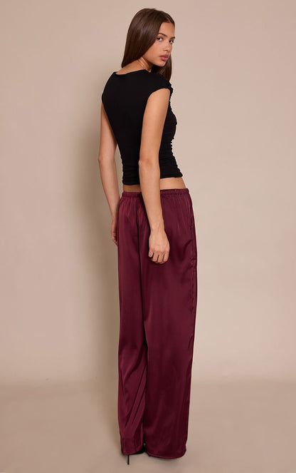 https://mediahub.prettylittlething.com/cno5477_burgundy_xl_2