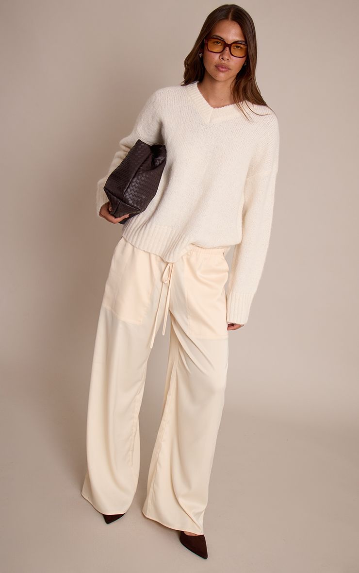 https://mediahub.prettylittlething.com/cno5480_butter%20cream_xl
