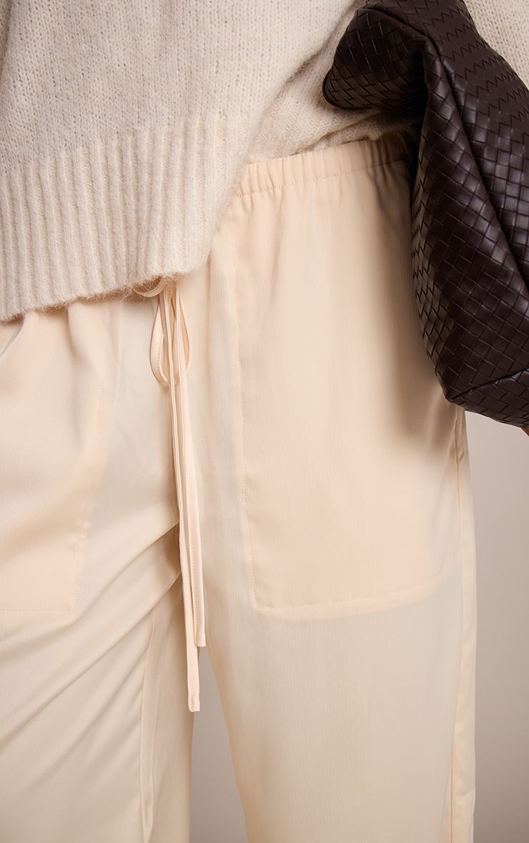 https://mediahub.prettylittlething.com/cno5480_butter%20cream_xl_3