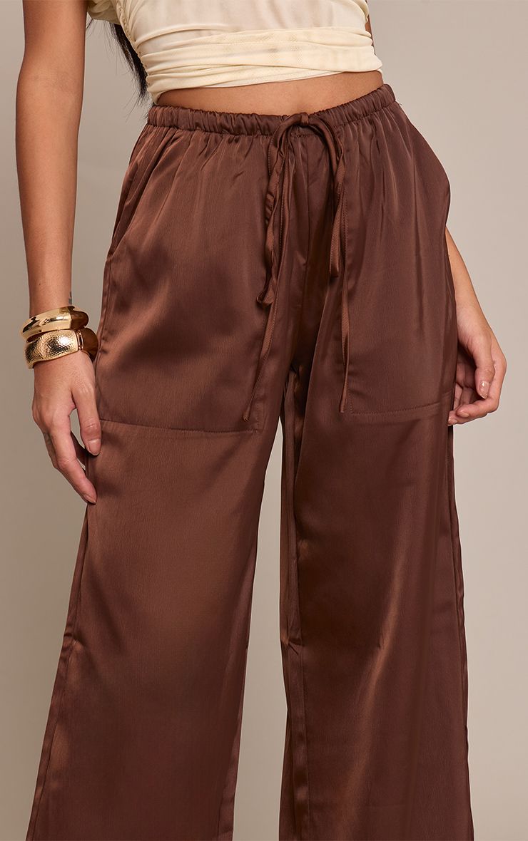 https://mediahub.prettylittlething.com/cno5481_chocolate_xl_3