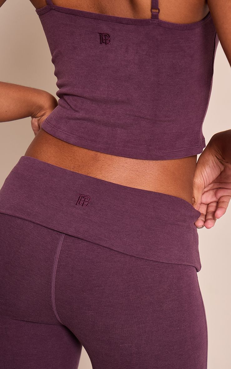 https://mediahub.prettylittlething.com/cno5610_dark%20plum_xl_3