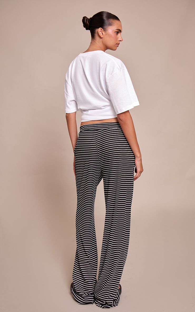 https://mediahub.prettylittlething.com/cno5896_black_xl_2