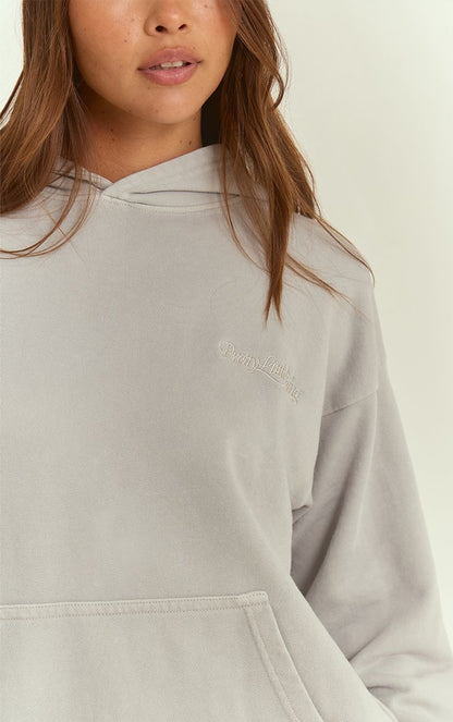 https://mediahub.prettylittlething.com/cno5974_light%20grey_xl_3