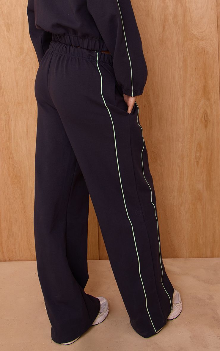 https://mediahub.prettylittlething.com/cno6005_navy_xl_2