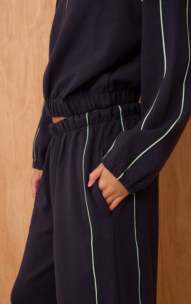 https://mediahub.prettylittlething.com/cno6005_navy_xl_3