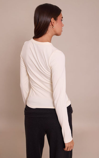 https://mediahub.prettylittlething.com/cno6285_cream_xl_1