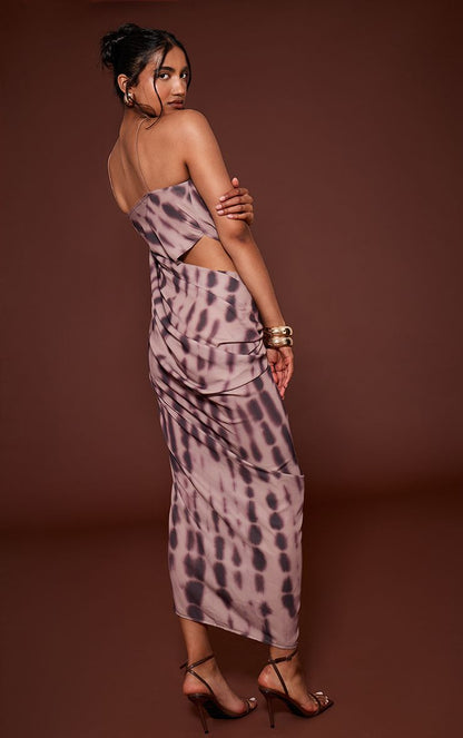 https://mediahub.prettylittlething.com/cno6543_brown_xl_1
