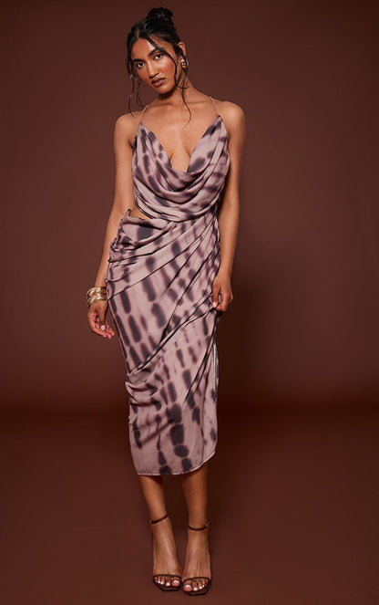 https://mediahub.prettylittlething.com/cno6543_brown_xl_2