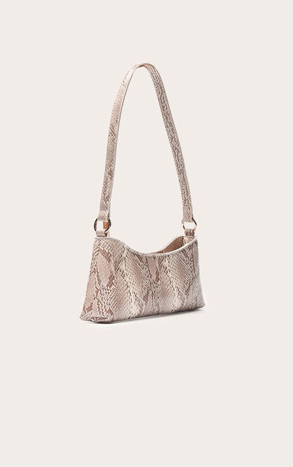 https://mediahub.prettylittlething.com/cno6802_natural_xl_2